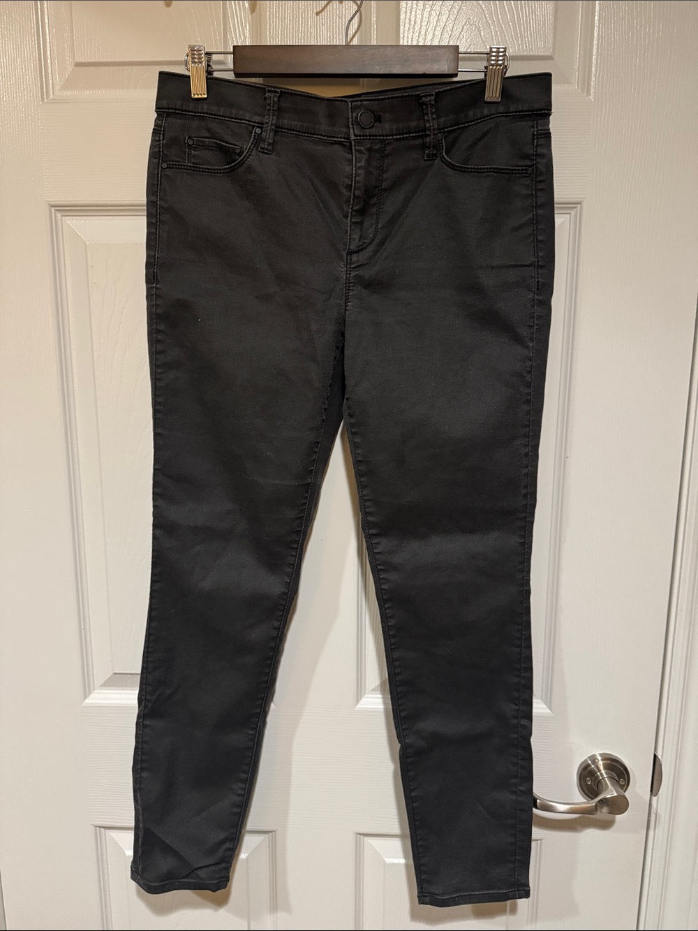 Ann Taylor skinny jeans